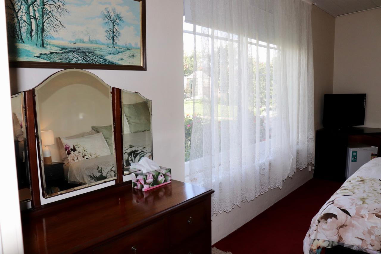 Blue Bell Inn Sorell Экстерьер фото