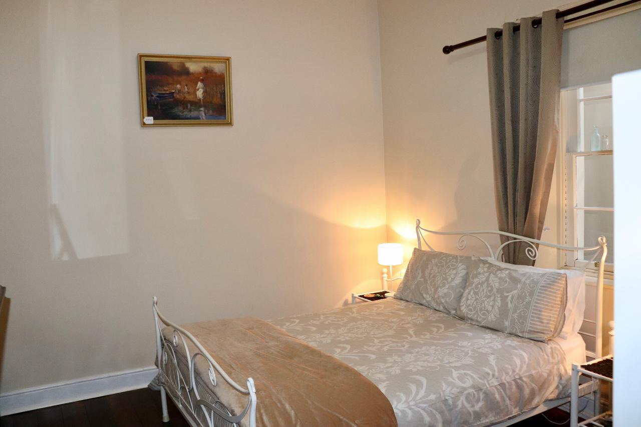 Blue Bell Inn Sorell Экстерьер фото