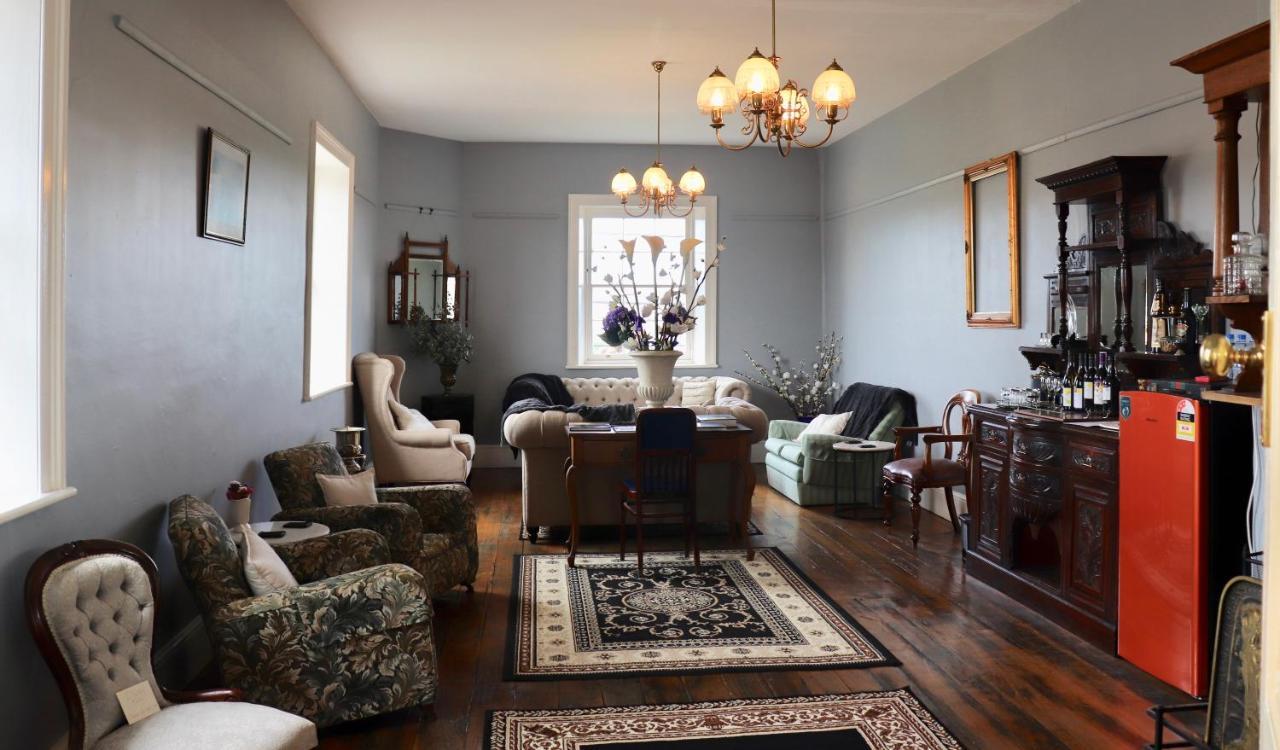 Blue Bell Inn Sorell Экстерьер фото